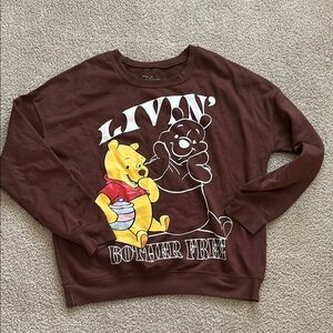 Disney - Winnie the Pooh Crew Neck size small